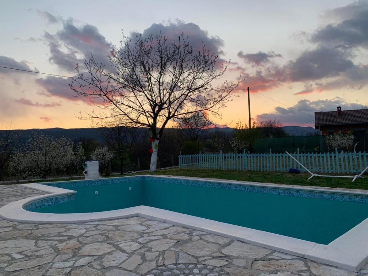 Silent Village Villa With Swimming Pool Mostar Exterior photo