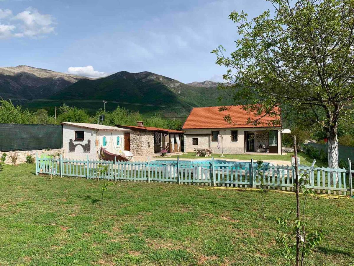 Silent Village Villa With Swimming Pool Mostar Exterior photo