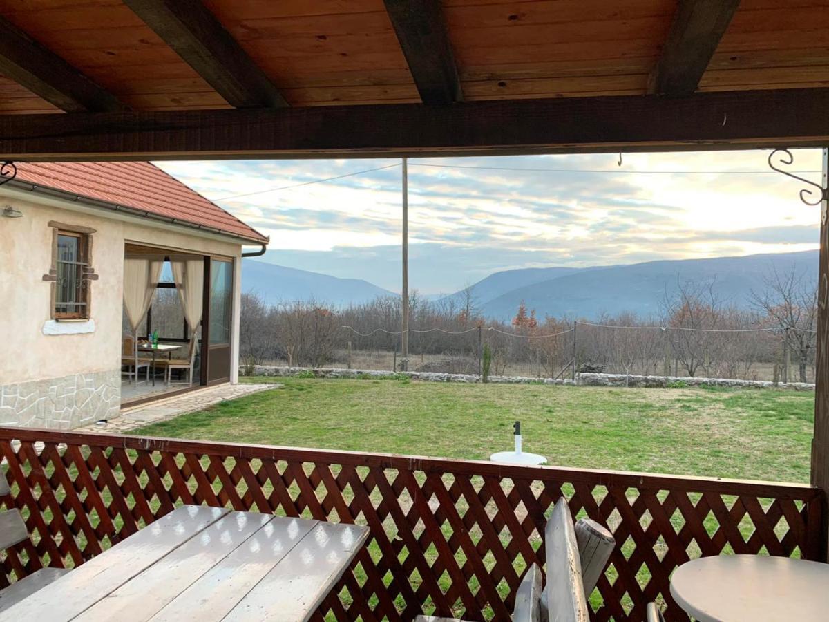 Silent Village Villa With Swimming Pool Mostar Exterior photo